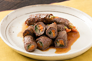 Vegetables rolled in beef